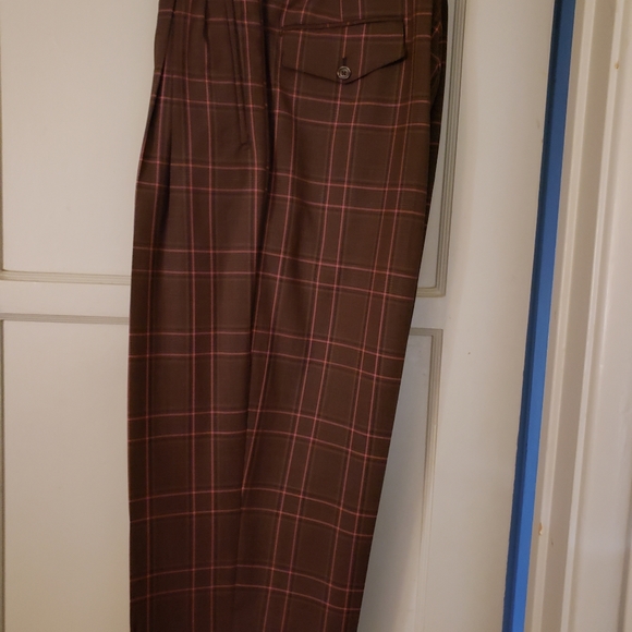 Stunning 3 piece brown/pink plaid men's suit. Designer Tiglio Rosso, 100% wool. - Picture 7 of 9